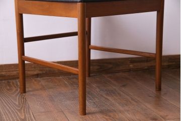 北欧ビンテージ家具　McIntosh(マッキントッシュ)No.9433　ミッドセンチュリーデザインのダイニングチェア(ワークチェア、椅子)(1)