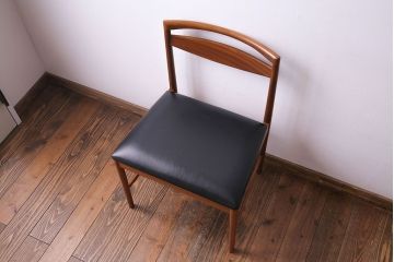 北欧ビンテージ家具　McIntosh(マッキントッシュ)No.9433　シックな北欧スタイルにおすすめのダイニングチェア(ワークチェア、椅子)