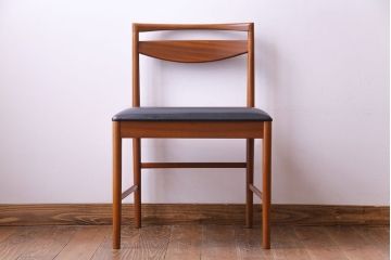 北欧ビンテージ家具　McIntosh(マッキントッシュ)No.9433　シックな北欧スタイルにおすすめのダイニングチェア(ワークチェア、椅子)
