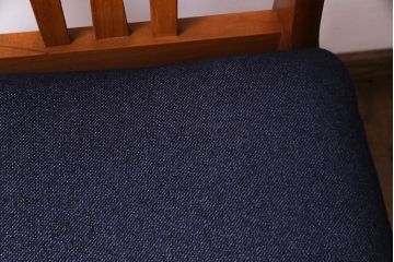 北欧ビンテージ家具　チーク材　背もたれのデザインが美しいダイニングチェア(ワークチェア、椅子)