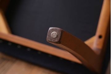 北欧ビンテージ家具　チーク材　背もたれのデザインが美しいダイニングチェア(ワークチェア、椅子)