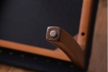 北欧ビンテージ家具　チーク材　背もたれのデザインが美しいダイニングチェア(ワークチェア、椅子)(1)
