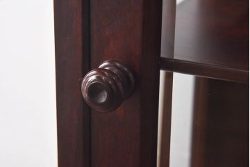 【F様ご成約品】中古美品　北海道民芸家具　#154　三方ガラス飾り棚(ガラスケース、コレクションラック、収納棚)(定価約25万円)