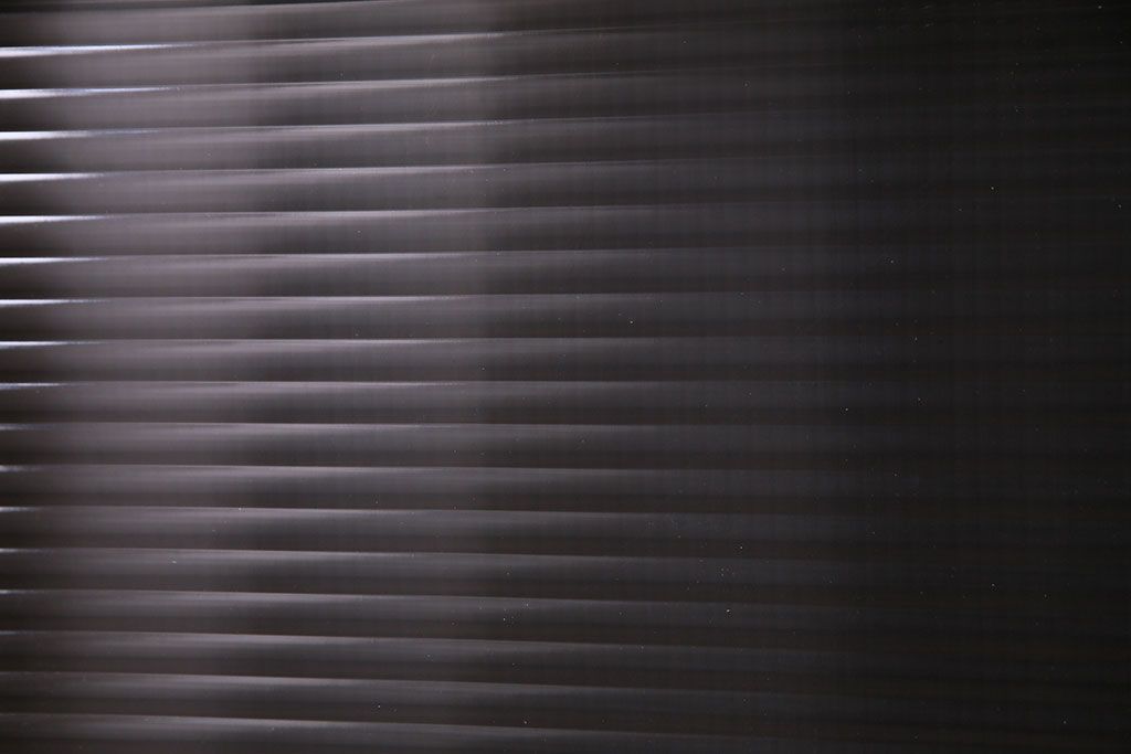 昭和レトロ　モールガラス入り　ナチュラルな木製フレームのガラス戸(窓、引き戸、建具)2枚組