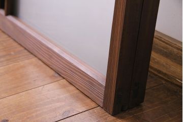 昭和レトロ　2色の色ガラスがアクセントの窓(引き戸、ガラス戸)2枚セット