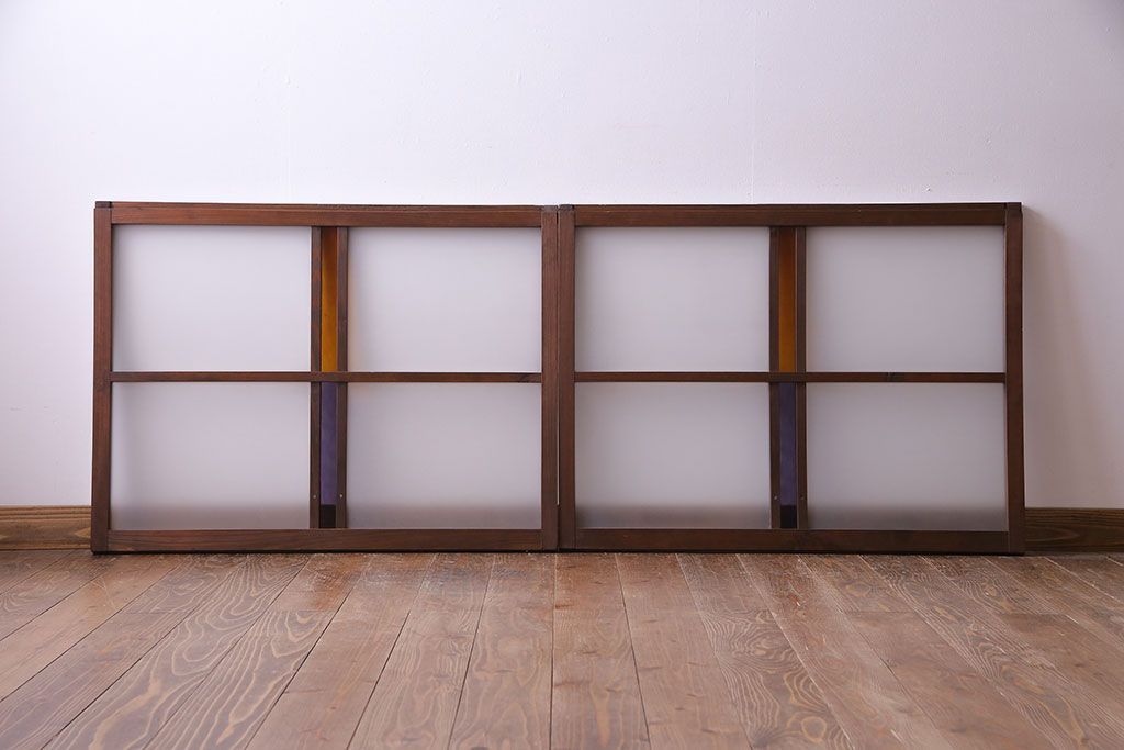 昭和レトロ　2色の色ガラスがアクセントの窓(引き戸、ガラス戸)2枚セット