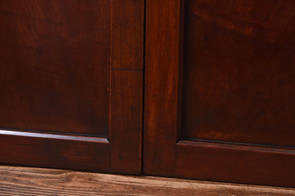 明治期　ケヤキ材一枚板　綺麗な漆塗りのアンティーク板戸4枚セット(窓)(1)