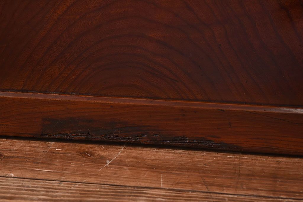 明治期　ケヤキ材一枚板　綺麗な漆塗りのアンティーク板戸4枚セット(窓)(1)