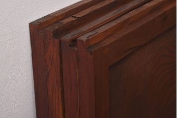 明治期　ケヤキ材一枚板　綺麗な漆塗りのアンティーク板戸4枚セット(窓)(1)