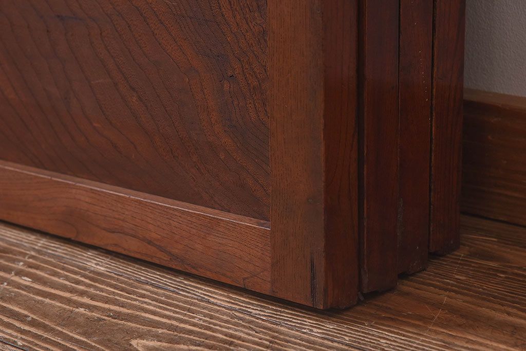 明治期　ケヤキ材一枚板　綺麗な漆塗りのアンティーク板戸4枚セット(窓)(1)