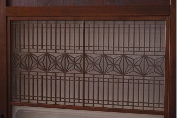 昭和初期　デザインガラス入り　上質な組子が目を惹くガラス帯戸4枚セット(ガラス戸、格子戸)