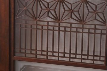 昭和初期　デザインガラス入り　上質な組子が目を惹くガラス帯戸4枚セット(ガラス戸、格子戸)