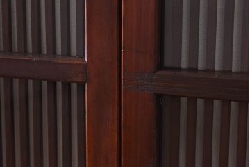 昭和初期　ケヤキ材使用　上質な作りが味わえる万本格子戸(ガラス帯戸、引き戸)4枚セット