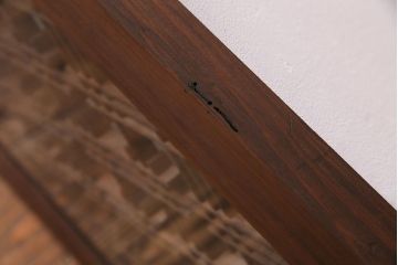 幾何学的なデザインが魅力の割菱組子欄間(ガラス欄間、はめ殺し戸)(2)