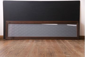 幾何学的なデザインが魅力の割菱組子欄間(ガラス欄間、はめ殺し戸)(2)