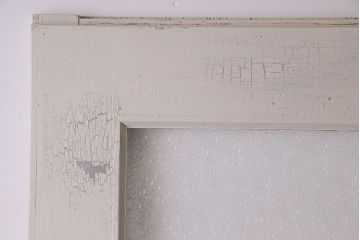 ペイント家具　ダイヤガラス入り　レトロなバイカラーペイントの引き戸(ドア、板戸、建具)