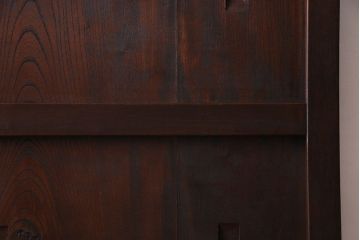 和製アンティーク　希少品!　総ケヤキ材　和の趣を味わえる小さな蔵戸(引き戸、建具、玄関戸)