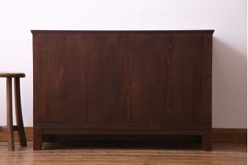 アンティーク家具　昭和初期　美しい漆塗りが魅力的な時代箪笥ローチェスト(ローボード、リビングボード、引き出し)