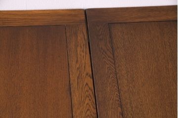 アンティーク家具　イギリス製　脚のデザインが上品なエクステンションテーブル(ダイニングテーブル、ドローリーフテーブル)