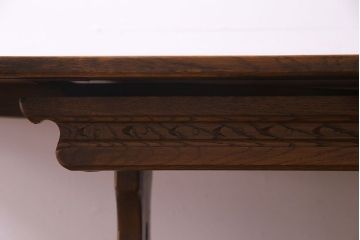 アンティーク家具　イギリス製　脚のデザインが上品なエクステンションテーブル(ダイニングテーブル、ドローリーフテーブル)
