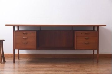 ヴィンテージ家具　北欧ビンテージ　Kai Kristiansen(カイ クリスチャンセン)　両面収納!　温もり溢れるチーク材製パートナーデスク(ワークデスク、在宅ワーク、在宅用、オフィスデスク、両袖机)