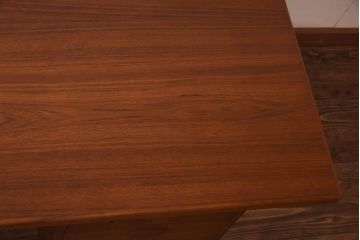ヴィンテージ家具　北欧ビンテージ　Kai Kristiansen(カイ クリスチャンセン)　両面収納!　温もり溢れるチーク材製パートナーデスク(ワークデスク、在宅ワーク、在宅用、オフィスデスク、両袖机)