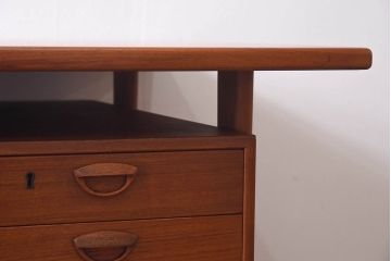 ヴィンテージ家具　北欧ビンテージ　Kai Kristiansen(カイ クリスチャンセン)　両面収納!　温もり溢れるチーク材製パートナーデスク(ワークデスク、在宅ワーク、在宅用、オフィスデスク、両袖机)