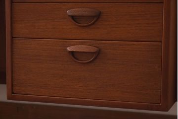 ヴィンテージ家具　北欧ビンテージ　Kai Kristiansen(カイ クリスチャンセン)　両面収納!　温もり溢れるチーク材製パートナーデスク(ワークデスク、在宅ワーク、在宅用、オフィスデスク、両袖机)