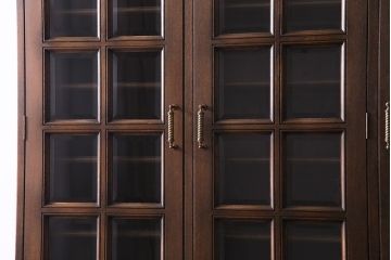 ビンテージ　永田良介商店　気品あふれる佇まいの格子型3枚扉食器棚(カップボード、飾り棚、収納棚、ヴィンテージ)(定価約126万円)(1)