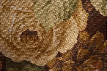 ヴィンテージ家具　イギリスビンテージ　ERCOL(アーコール)　エレガントなクッション付きロッキングチェア(揺り椅子、イス)