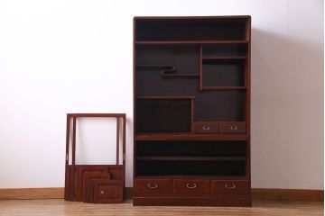 中古美品　前面ケヤキ材使用　漆塗り　上質な和の演出に活躍する茶箪笥(飾り棚、茶棚)