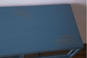 ペイント家具　モールガラス入り!作業台付きで使いやすい食器棚(戸棚、サイドボード、キッチンボード)