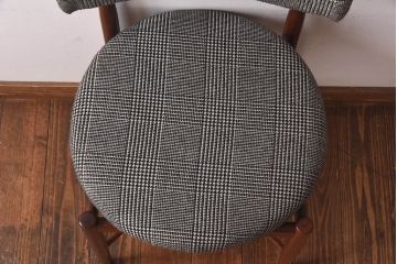 ヴィンテージ家具　北欧ビンテージ　G-PLAN(ジープラン)　Fresco(フレスコ)　グレンチェックのサーキュラーチェア(ダイニングチェア、椅子)(2)