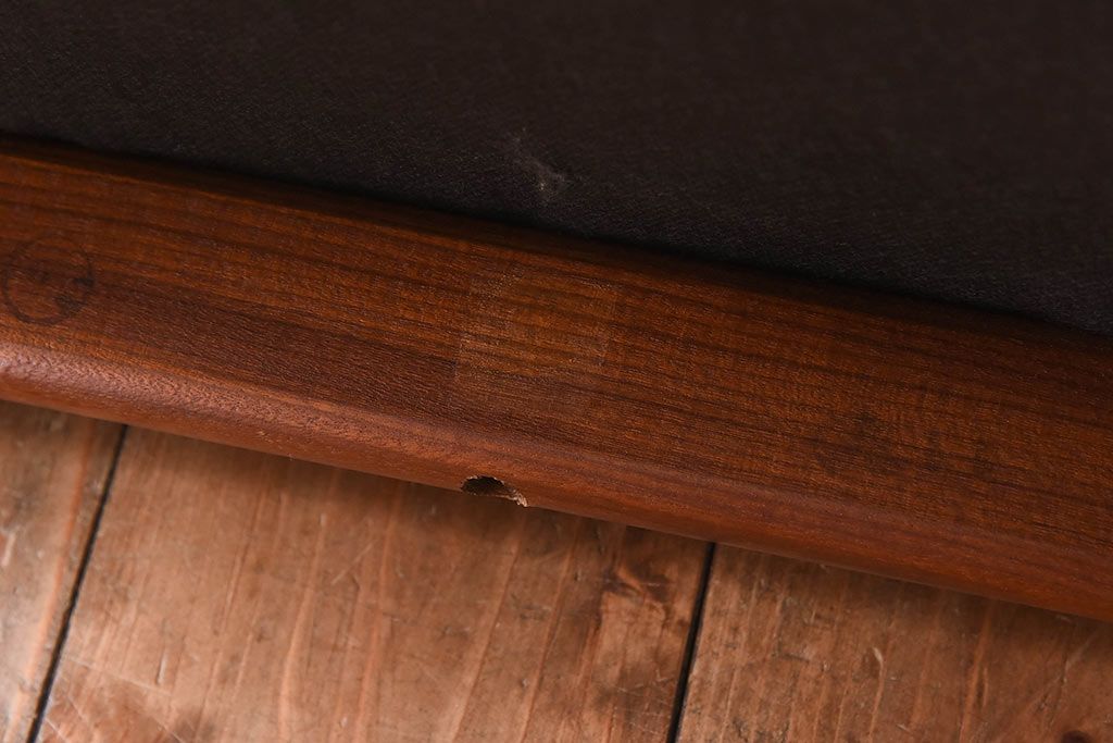 ヴィンテージ家具　北欧ビンテージ　G-PLAN(ジープラン)　Fresco(フレスコ)　グレンチェックのサーキュラーチェア(ダイニングチェア、椅子)(2)