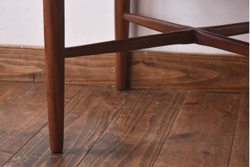 ヴィンテージ家具　北欧ビンテージ　G-PLAN(ジープラン)　Fresco(フレスコ)　グレンチェックのサーキュラーチェア(ダイニングチェア、椅子)