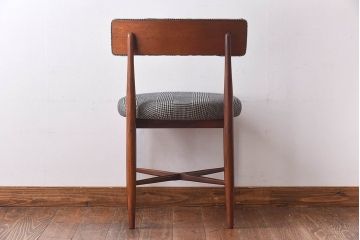 ヴィンテージ家具　北欧ビンテージ　G-PLAN(ジープラン)　Fresco(フレスコ)　グレンチェックのサーキュラーチェア(ダイニングチェア、椅子)