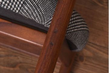 ヴィンテージ家具　北欧ビンテージ　G-PLAN(ジープラン)　Fresco(フレスコ)　グレンチェックのサーキュラーチェア(ダイニングチェア、椅子)