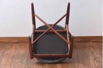 ヴィンテージ家具　北欧ビンテージ　G-PLAN(ジープラン)　Fresco(フレスコ)　おしゃれなダイニングチェア(サーキュラーチェア、椅子)(1)