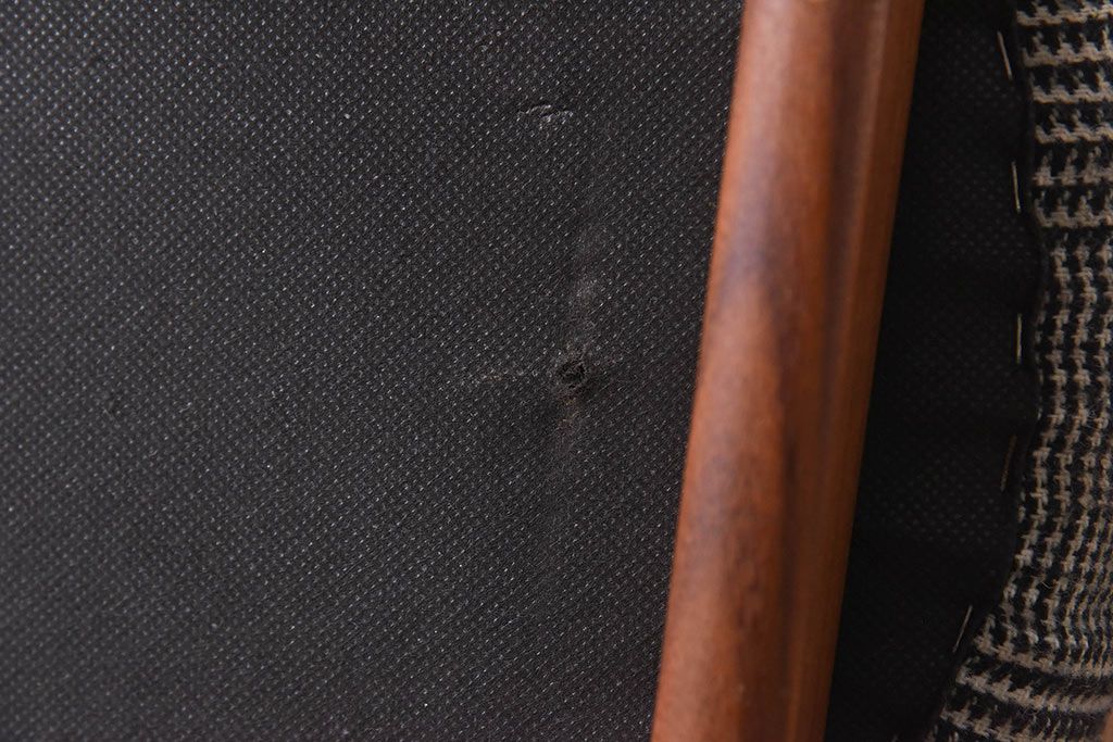 ヴィンテージ家具　北欧ビンテージ　G-PLAN(ジープラン)　Fresco(フレスコ)　おしゃれなダイニングチェア(サーキュラーチェア、椅子)(1)