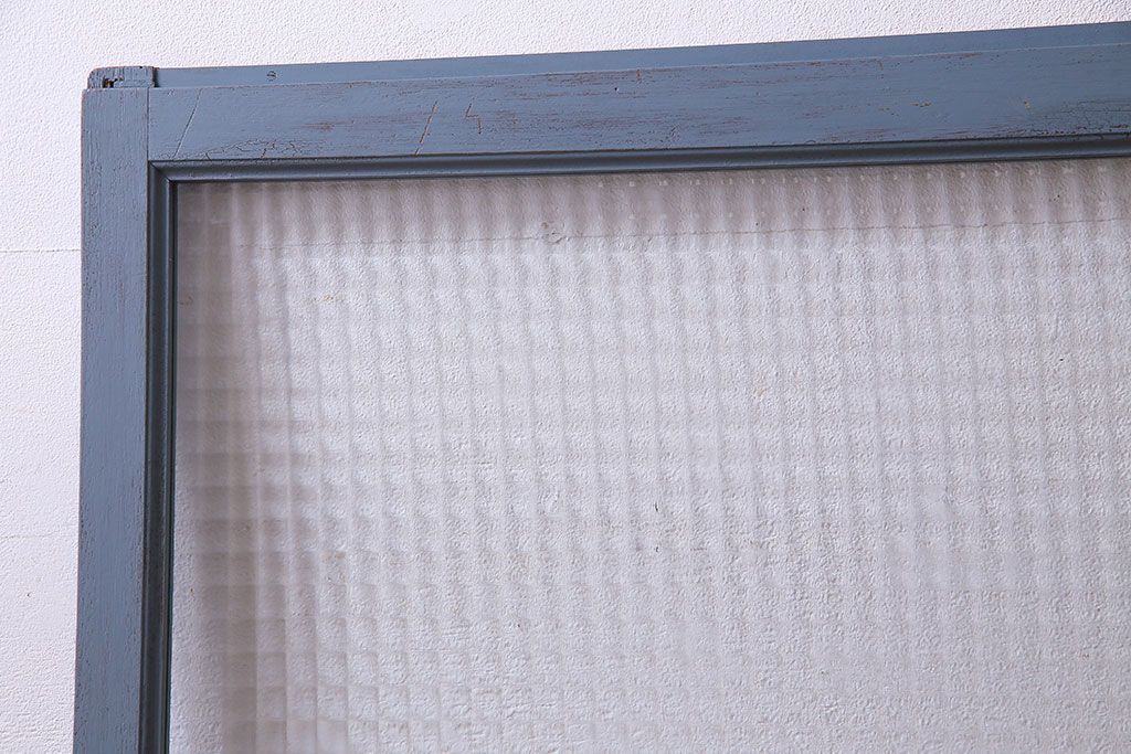 ペイント家具　チェッカーガラス入り!シャビーシックなガラス戸(窓、引き戸、建具)2枚組