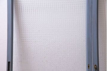 ペイント家具　チェッカーガラス入り!シャビーシックなガラス戸(窓、引き戸、建具)2枚組