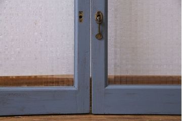 ペイント家具　チェッカーガラス入り!シャビーシックなガラス戸(窓、引き戸、建具)2枚組