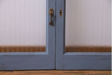 ペイント家具　チェッカーガラス入り!シャビーシックなガラス戸(窓、引き戸、建具)2枚組