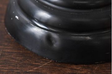 昭和レトロ　メンズライクなインテリアにおすすめの黒いスタンドライト(卓上照明、デスクスタンド)