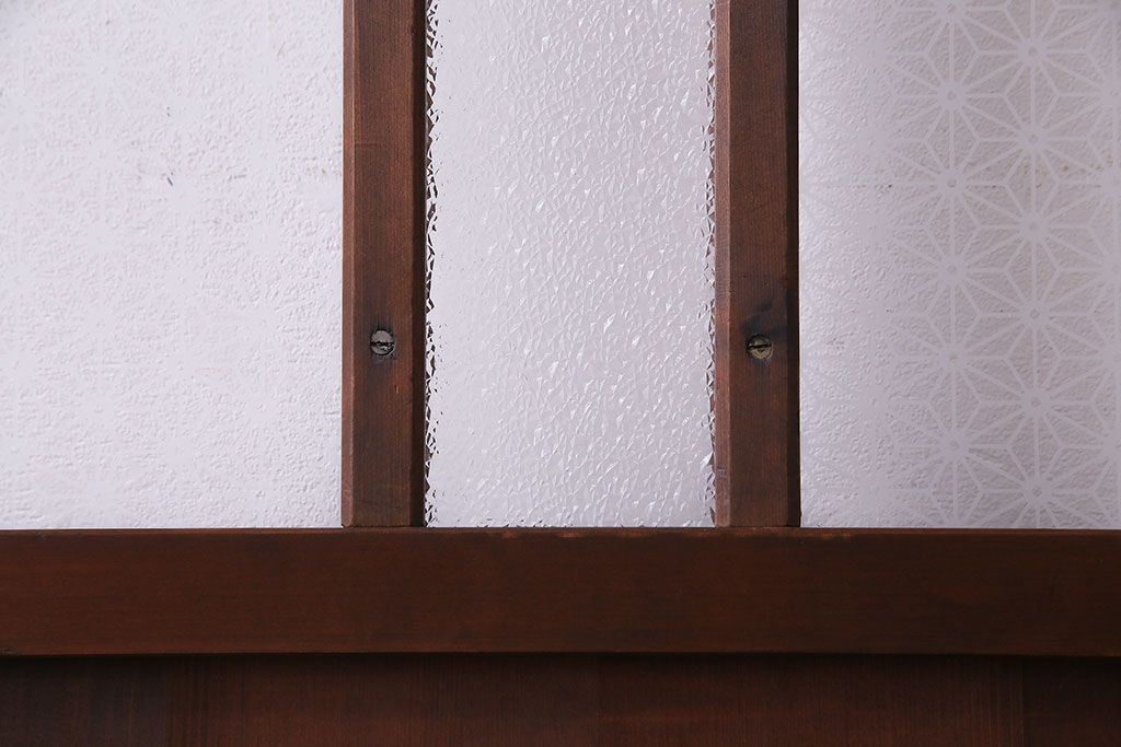 昭和レトロ　オリジナルガラス入り　異なるガラスの組み合わせがおしゃれなガラス帯戸2枚セット(引き戸、建具)