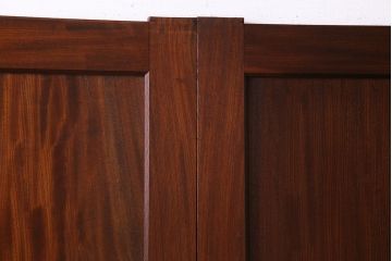 【商談品】和製アンティーク　高級品　総ケヤキ材一枚板!　威厳が漂う上質な板戸(帯戸、引き戸、建具)4枚セット