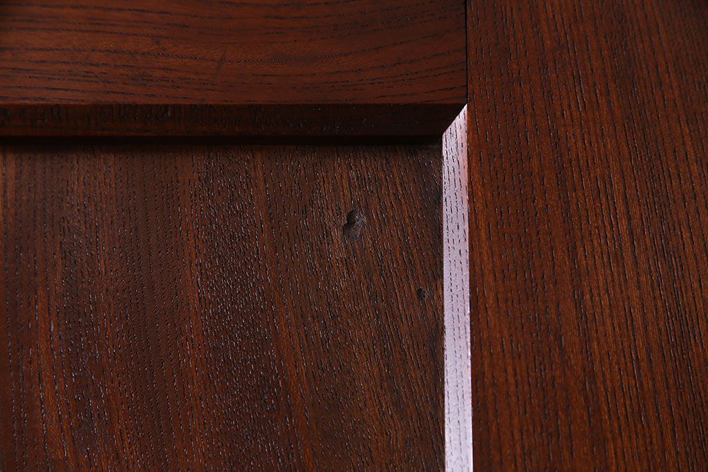 【商談品】和製アンティーク　高級品　総ケヤキ材一枚板!　威厳が漂う上質な板戸(帯戸、引き戸、建具)4枚セット