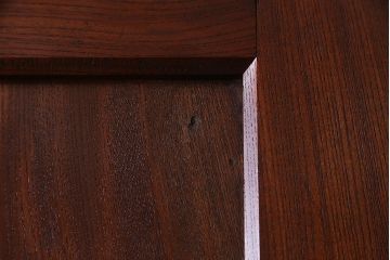 【商談品】和製アンティーク　高級品　総ケヤキ材一枚板!　威厳が漂う上質な板戸(帯戸、引き戸、建具)4枚セット