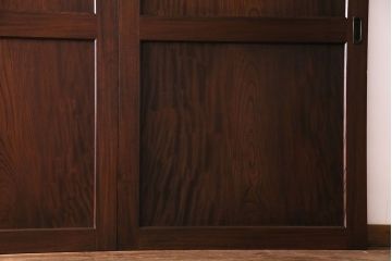 【商談品】和製アンティーク　高級品　総ケヤキ材一枚板!　威厳が漂う上質な板戸(帯戸、引き戸、建具)4枚セット