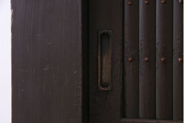 アンティーク家具　古民具・骨董　重ね箪笥　丸桟仕上げの上質な近江水屋箪笥(カップボード、収納棚)